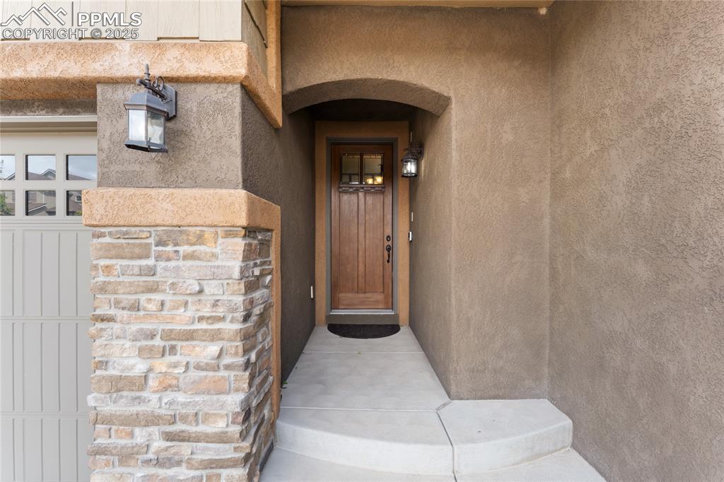 Image 2 of 24: Entry