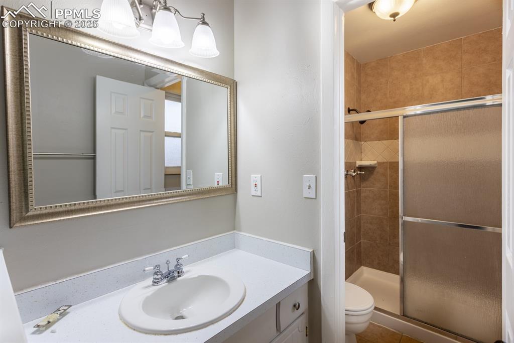 Image 13 of 20: Master Bathroom