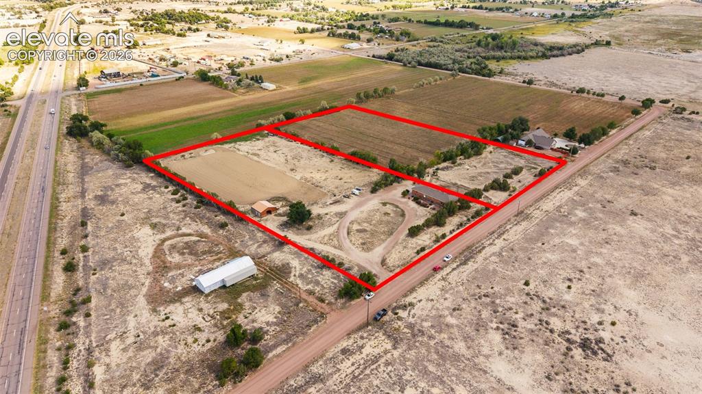 Image 35 of 41: Property Lines are Approximate and not a survey"