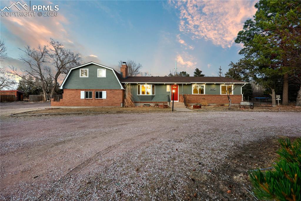 Image 2 of 35: Front of Structure