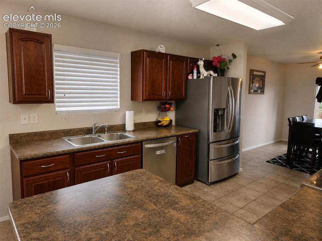 Image 3 of 16: Kitchen