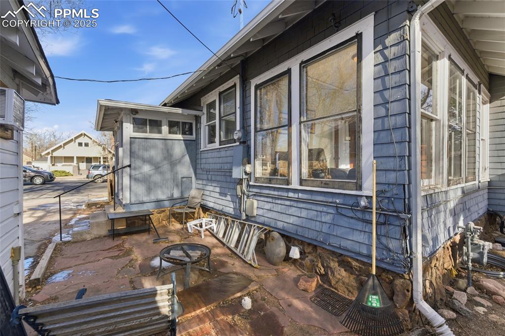 Image 32 of 39: Side of Structure