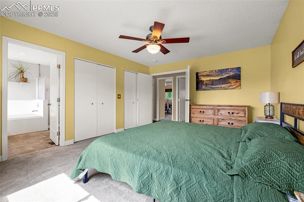 Image 14 of 36: Bedroom
