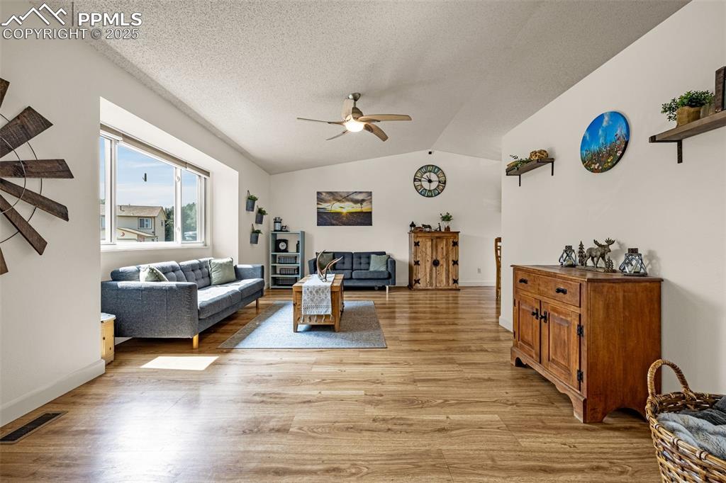 Image 3 of 36: Living Room