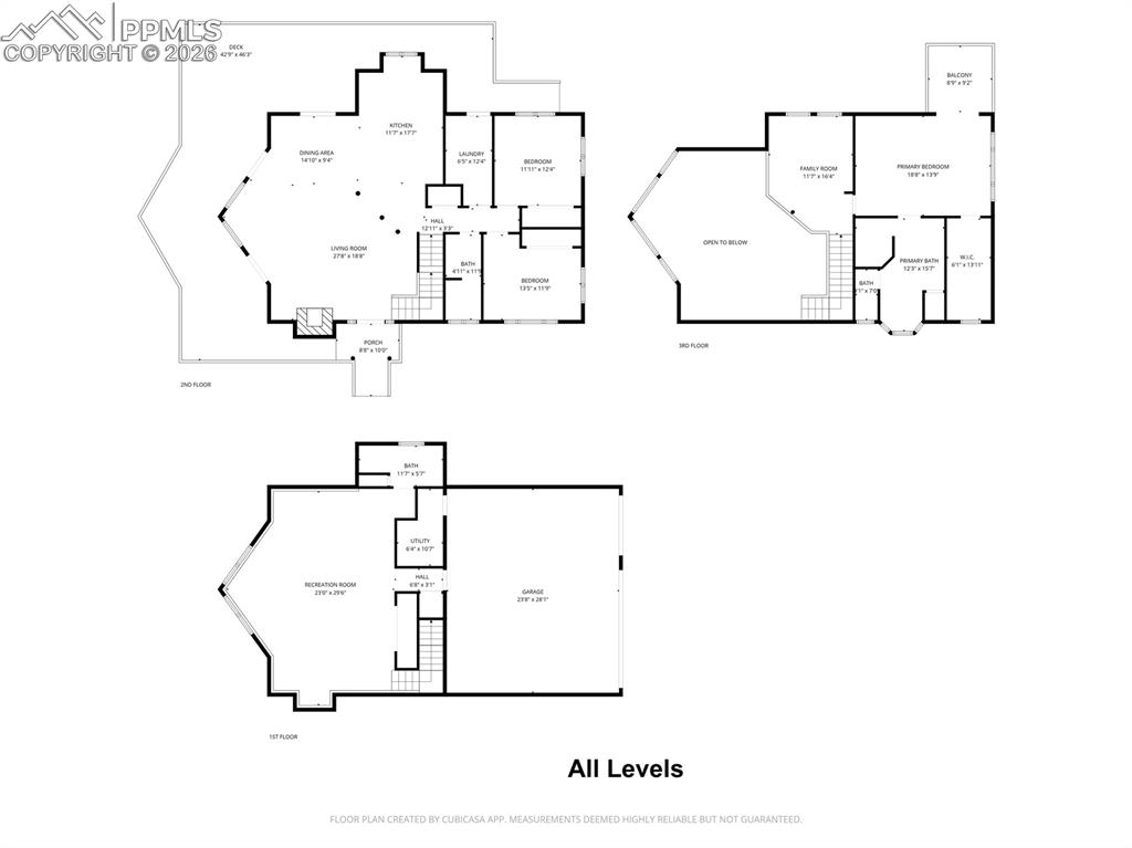 Image 48 of 48: Front yard with rock outcroppings