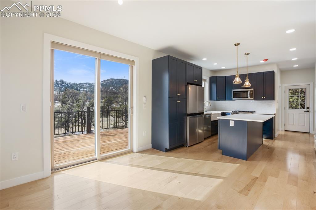 Image 12 of 38: Kitchen