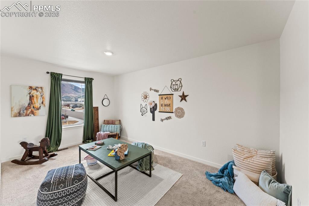 Image 28 of 49: Loft