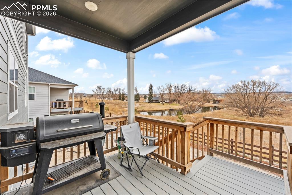 Image 41 of 49: Deck