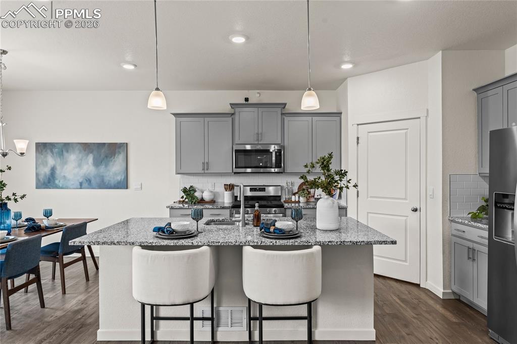 Image 8 of 49: Kitchen