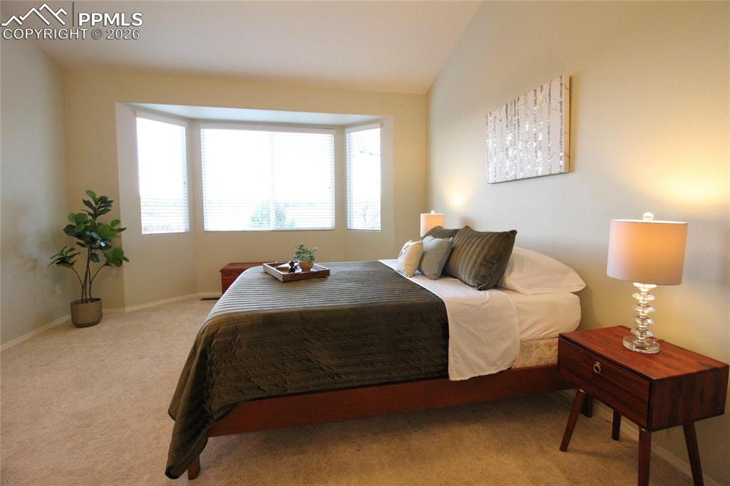 Image 23 of 42: Bedroom