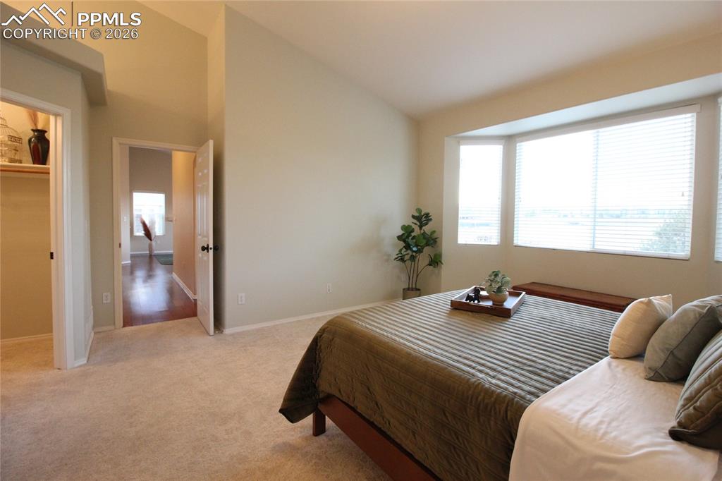 Image 28 of 42: Bedroom