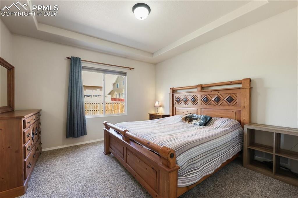 Image 12 of 25: Bedroom