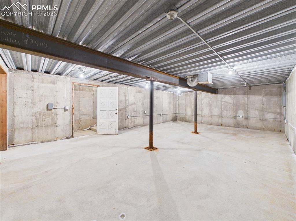 Image 40 of 49: Basement