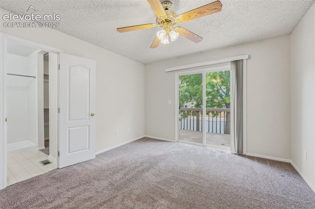 Image 19 of 37: Bedroom