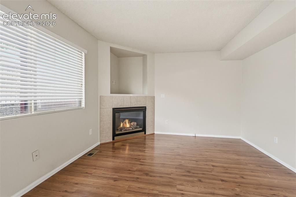 Image 8 of 37: Living Room