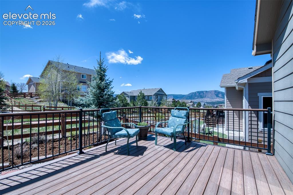 Image 19 of 32: Deck off eating area