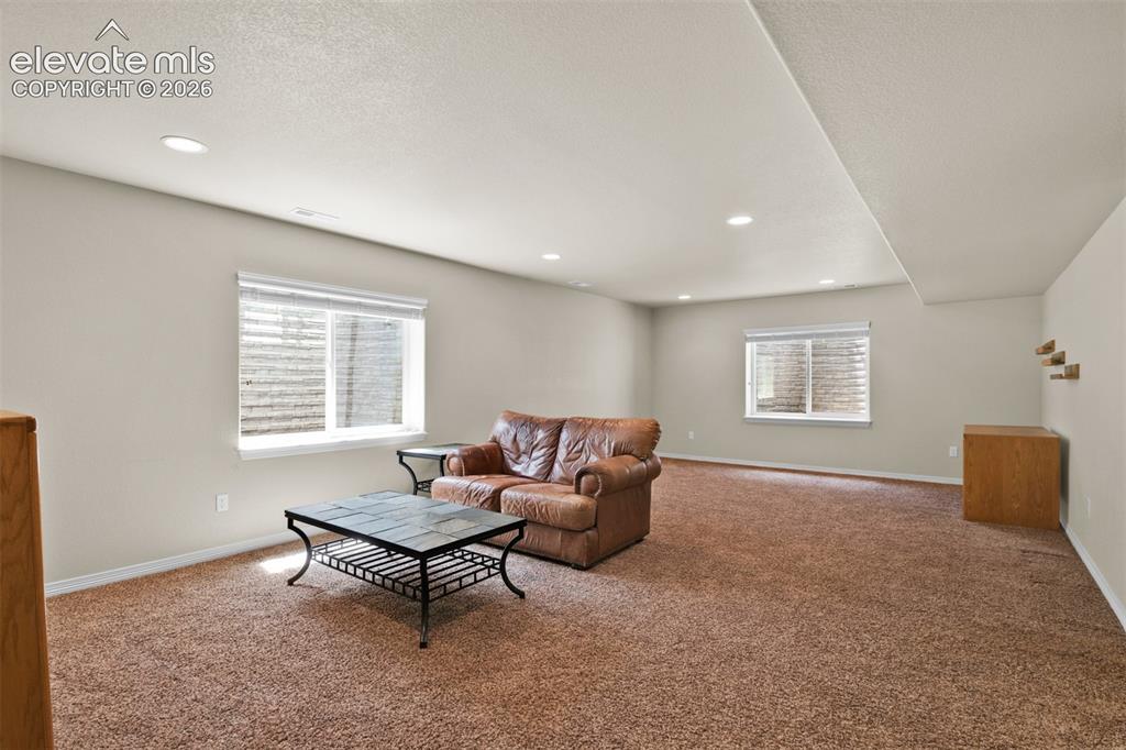 Image 23 of 32: Recreation Room