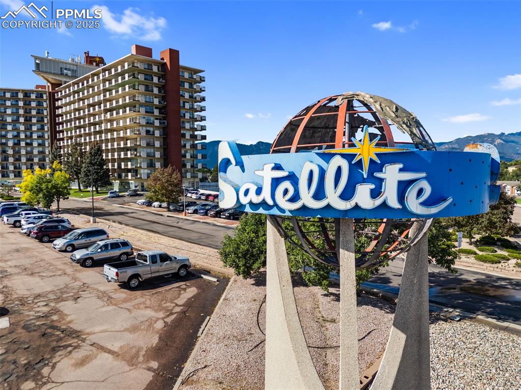 Image 3 of 31: Other