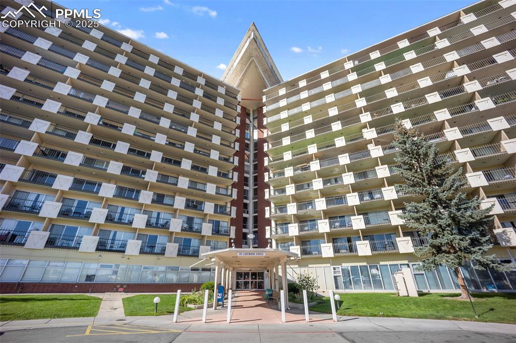 Image 31 of 31: Front of Structure