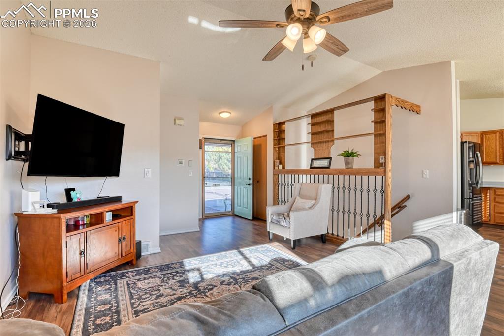 Image 13 of 50: Living Room