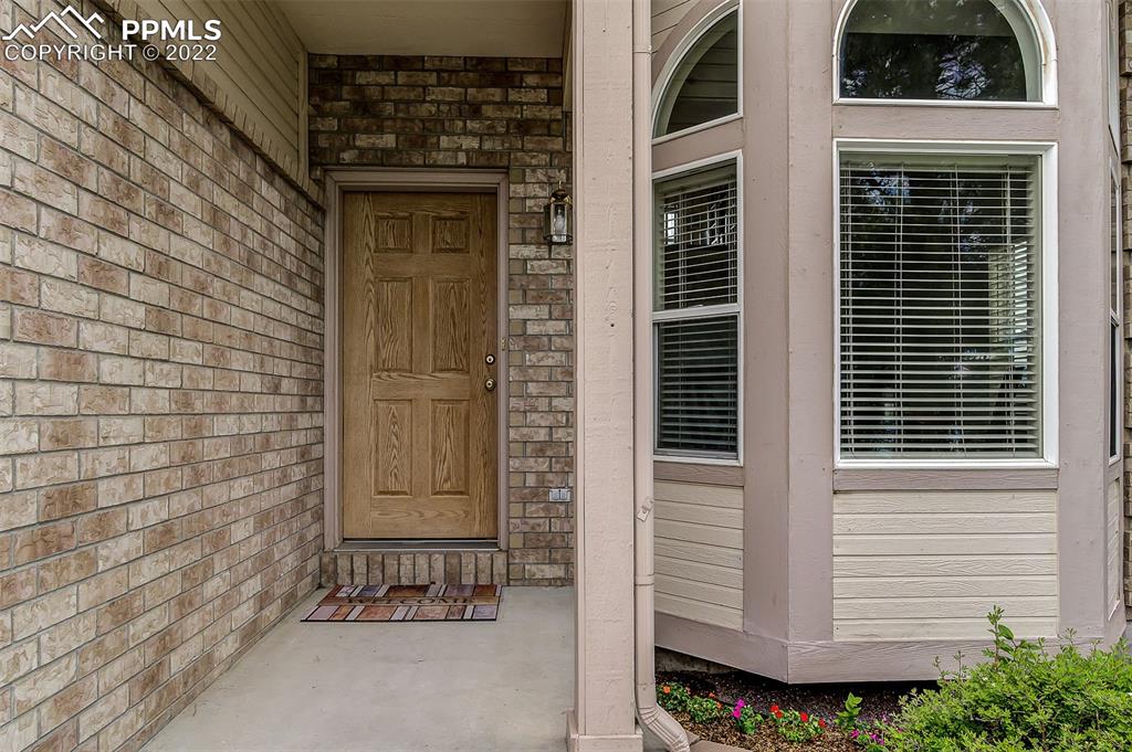 Listing 1751997, Image 4 of 36