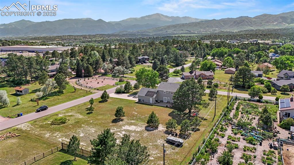 Image 2 of 47: Beautiful large one acre lot!