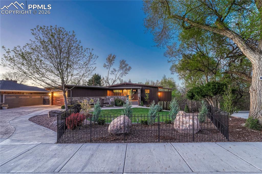 Image 1 of 40: Floorplan-Main Level