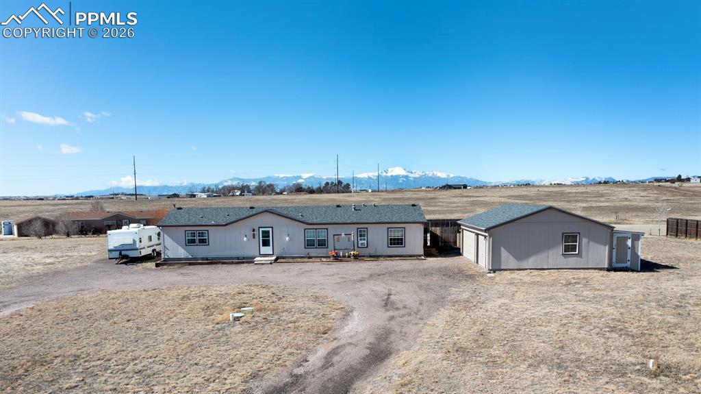 Image 40 of 44: Front of Structure