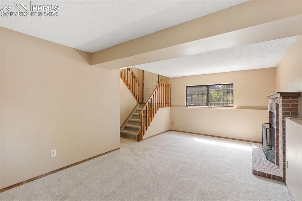 Image 22 of 45: Recreation Room