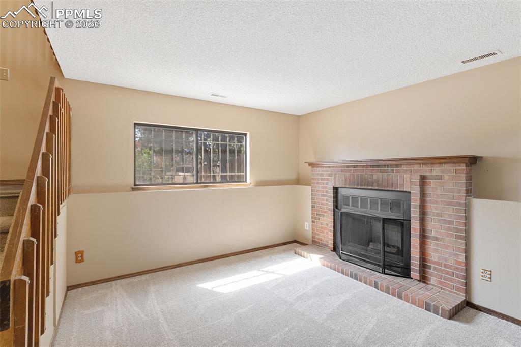 Image 24 of 45: Recreation Room