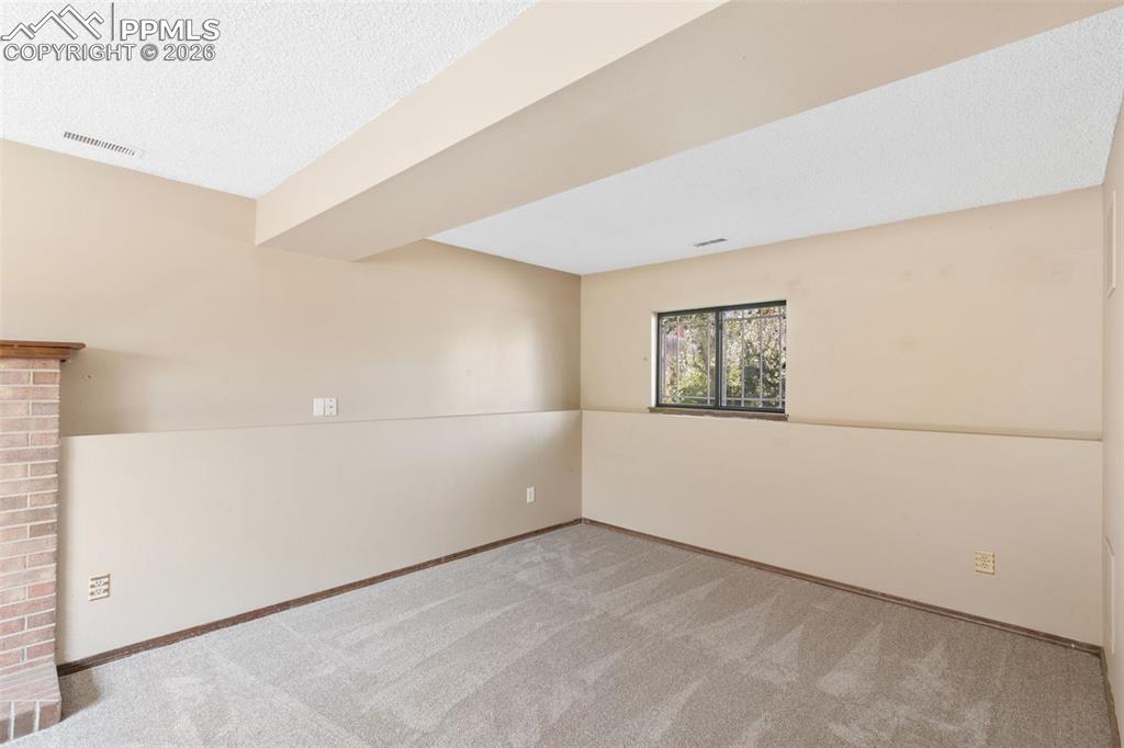 Image 25 of 45: Recreation Room