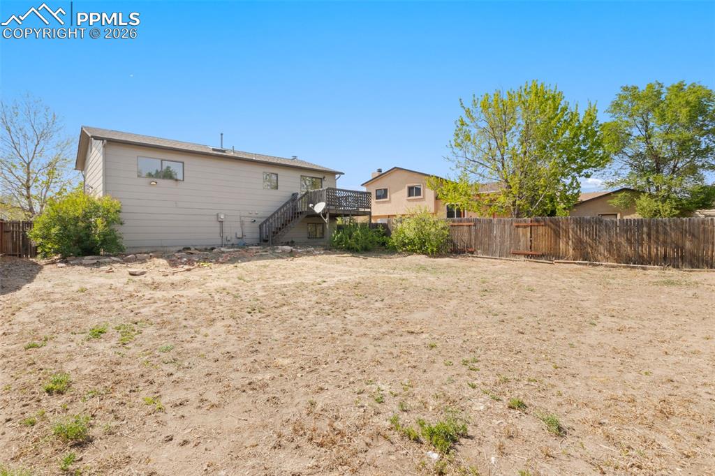 Image 43 of 45: Back of Structure