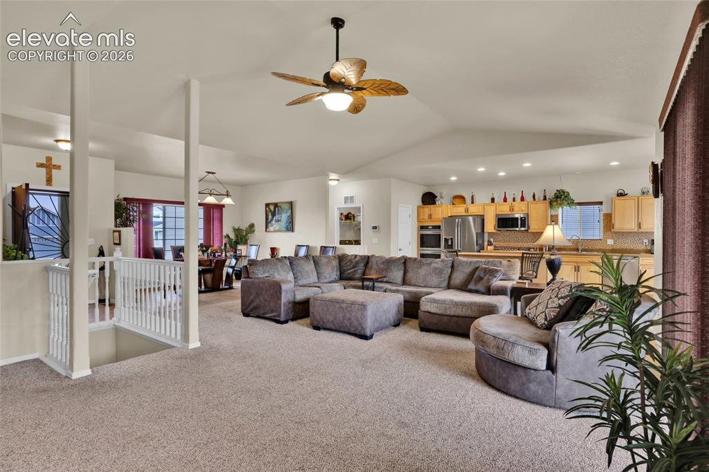 Image 9 of 50: Living Room