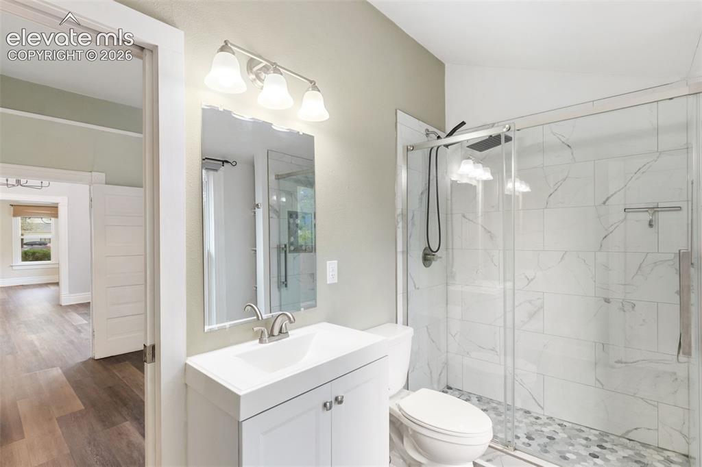 Image 24 of 38: Master Bathroom