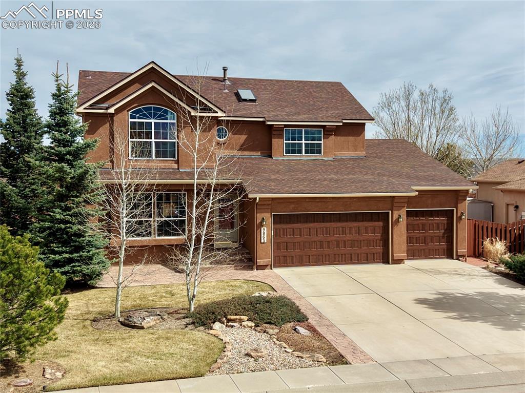 Image 2 of 9: Front of Structure