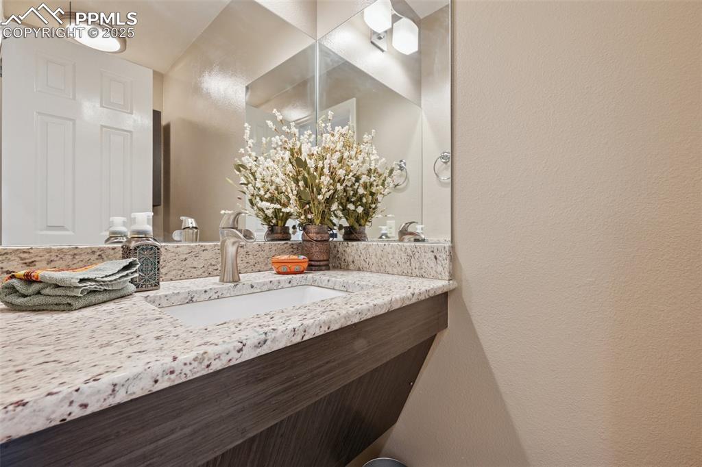 Image 19 of 50: Main Level 1/2 Bathroom