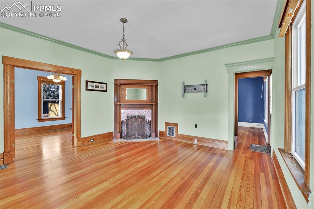 Image 10 of 48: Living Room