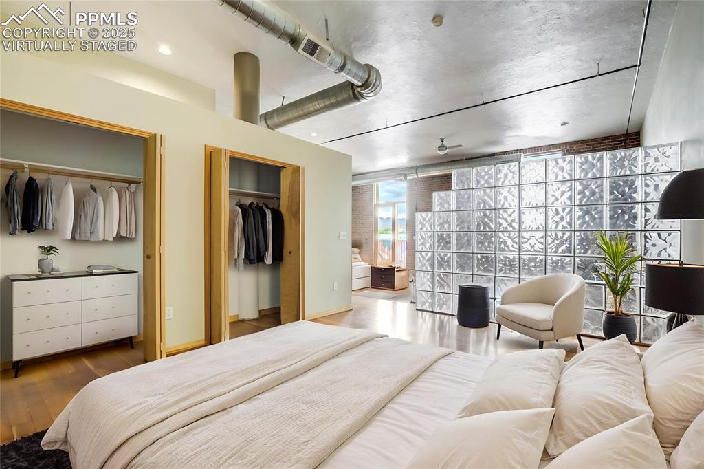 Image 22 of 43: Virtually Staged Bedroom