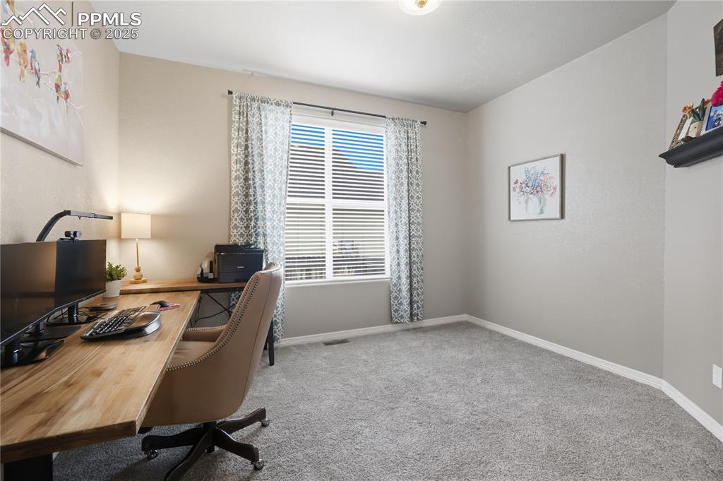 Image 15 of 49: Office