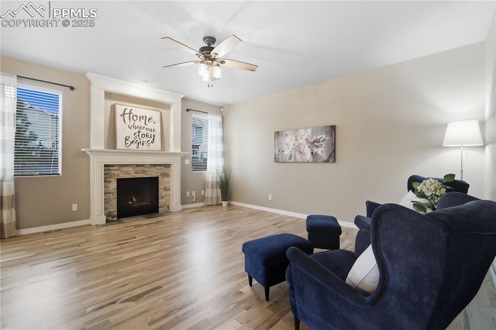 Image 2 of 49: Living Room