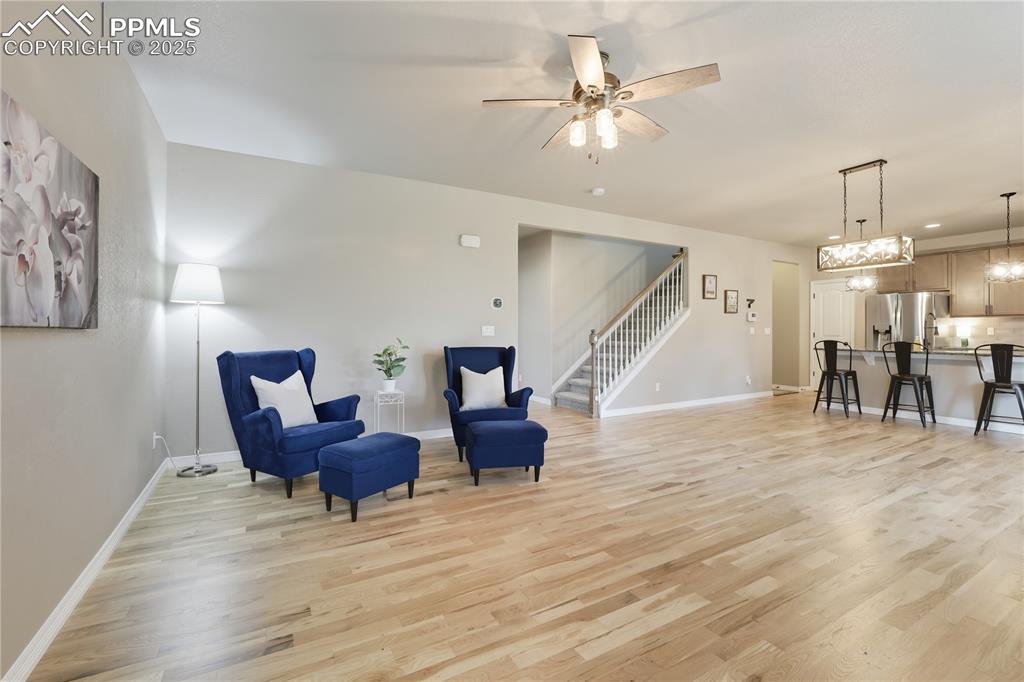 Image 4 of 49: Living Room