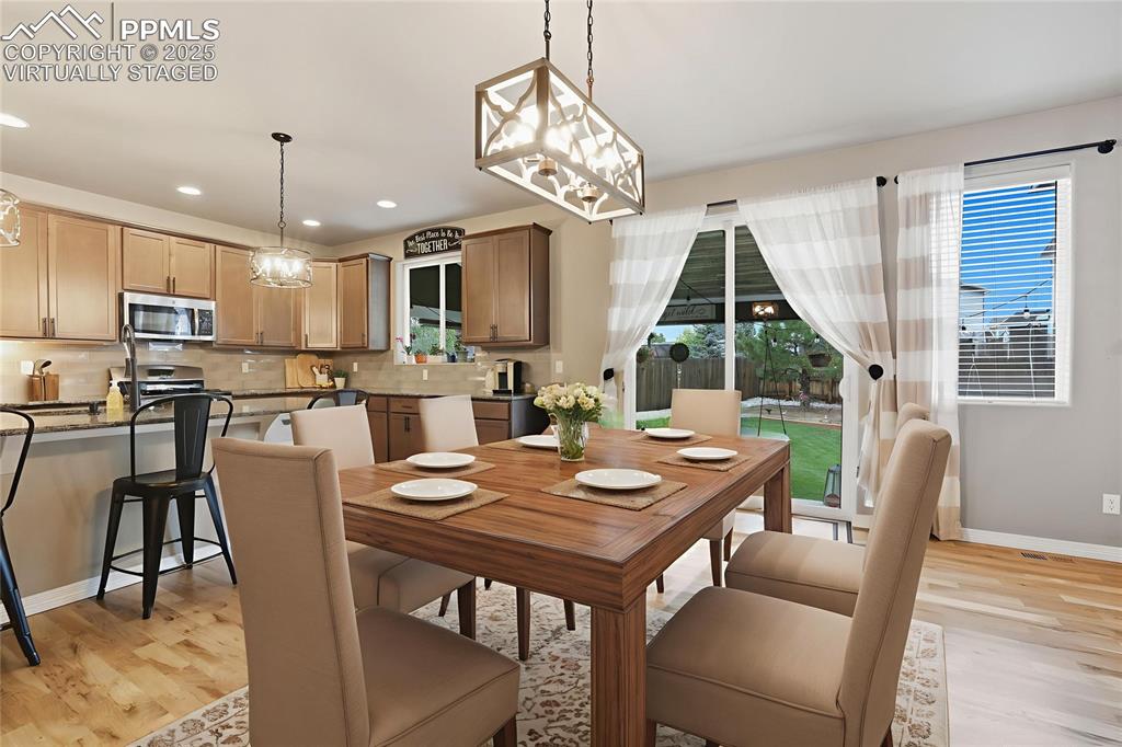 Image 5 of 49: Virtually Staged