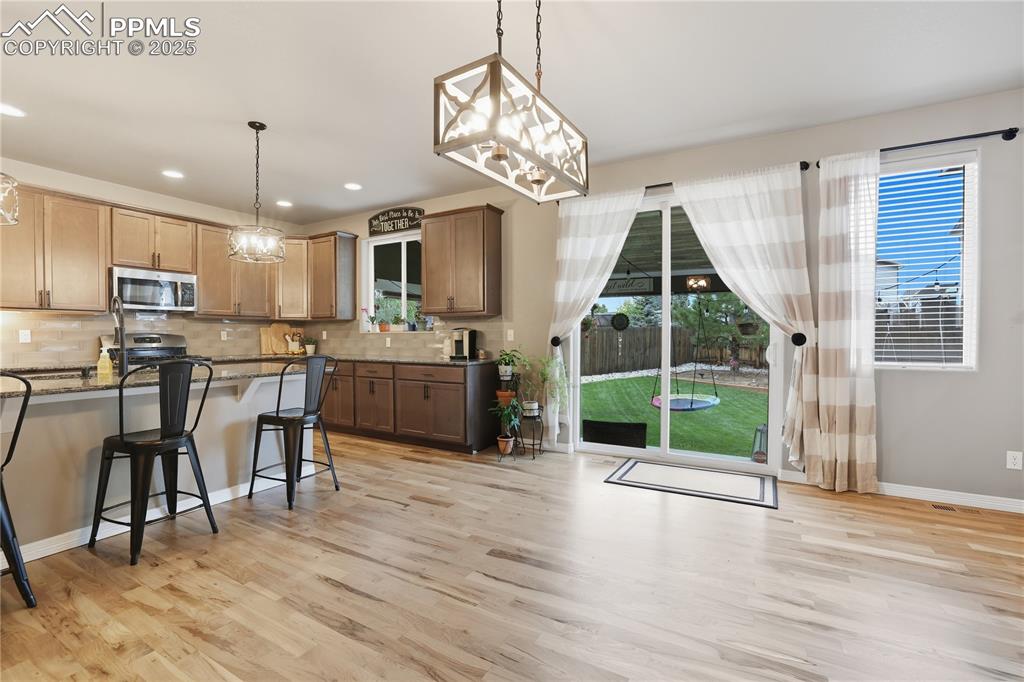 Image 6 of 49: Dining Room