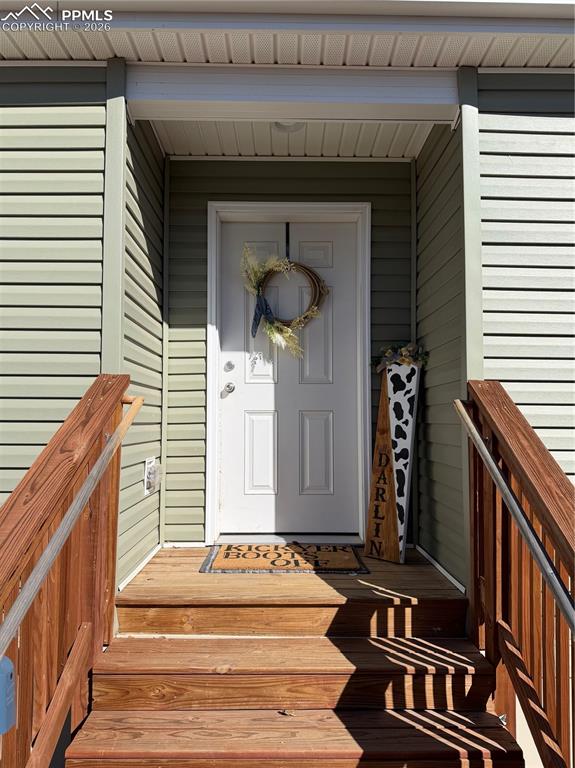 Image 6 of 25: Front Door