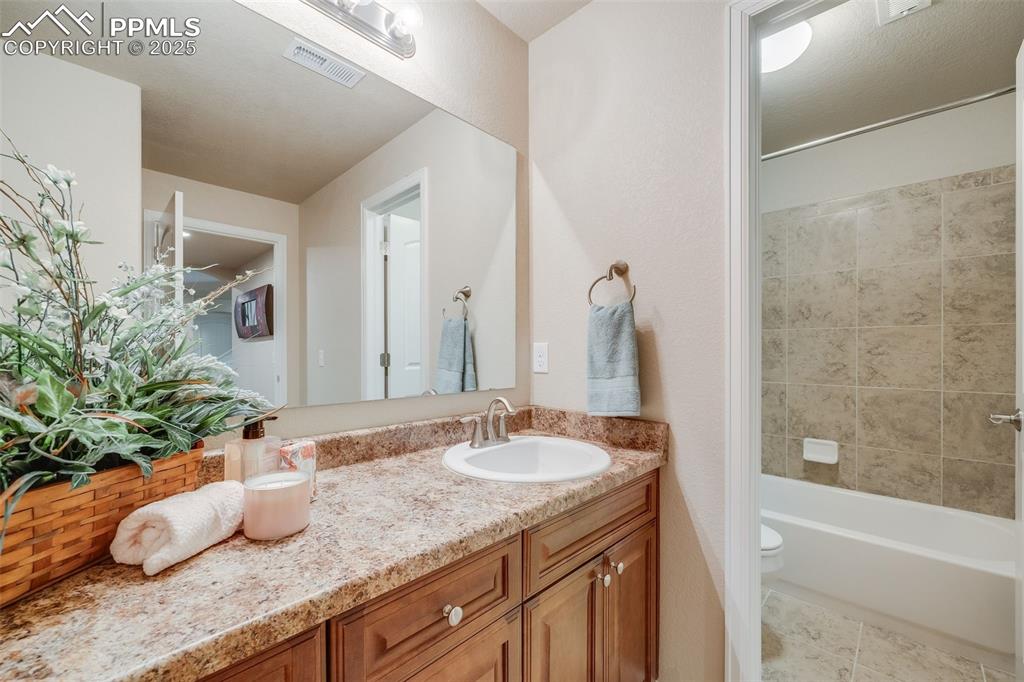 Image 28 of 44: Bathroom #3 in the Basement