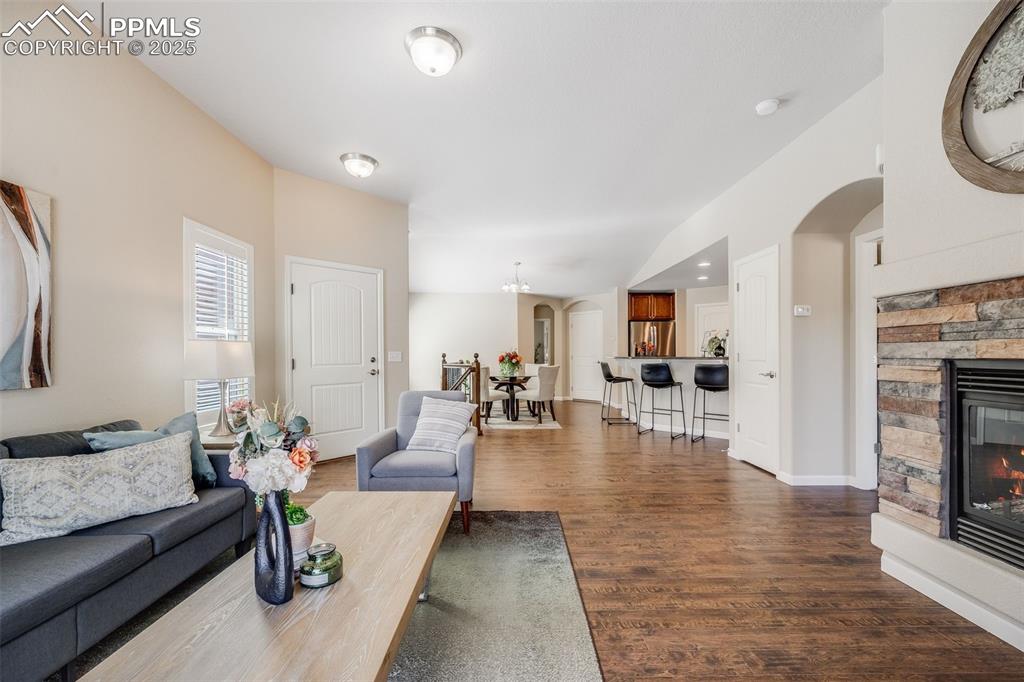 Image 9 of 44: Living Room