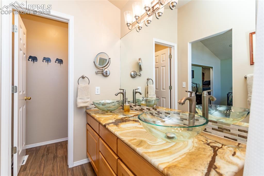 Image 24 of 48: Master Bathroom