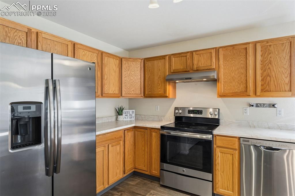 Image 14 of 27: No Description Available