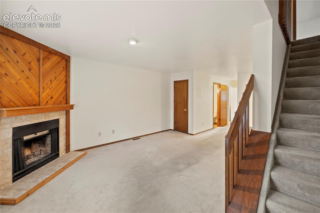 Image 4 of 49: Living Room