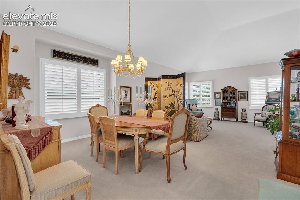 Image 7 of 46: Dining Area